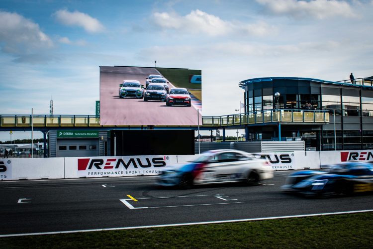 Race event mit mobile LED trailer