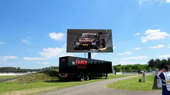 Mobiler LED-Bildschirm auf Truck