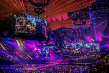 Musical spectaculaire avec des écrans LED
