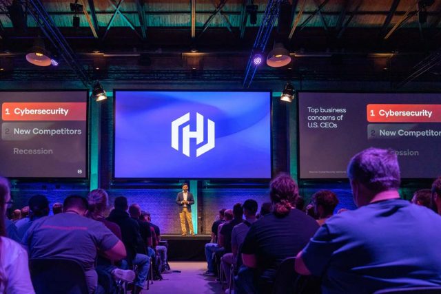 Tweede zaal Hashicorp zakelijke conferentie
