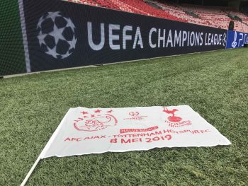 LED-boarding UEFA champions league 2019
