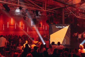 Evenement Youtube met groot LED scherm