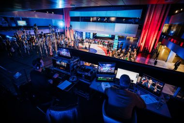 Regie tijdens uitzending NOS Nederland kiest Het Debat