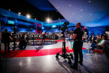 NOS Nederland kiest uitzending LED schermen en displays