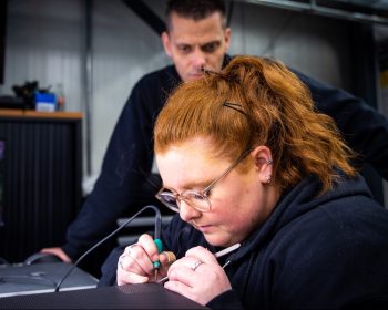 LED SMD solderen bij Repair Center Faber