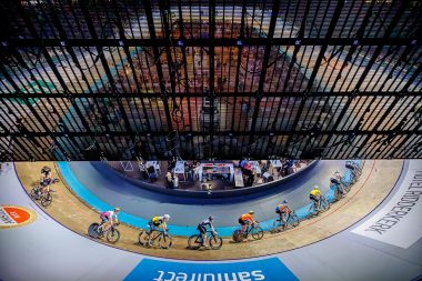 Hangend LED-scherm in de Rotterdam Ahoy