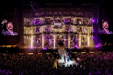 LED schermen en live registratie voor Bouke & The ElvisMatters Band