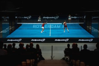 LED-boarding bij padel toernooi