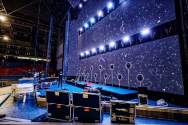 Video screens build up music event
