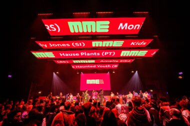 Creative hanging and tilting LED screens during MMEAwards