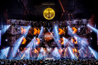 LED screens Bouke & The ElvisMatters Band