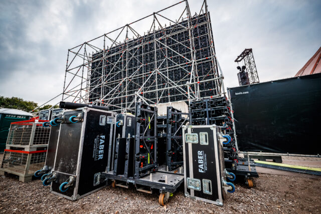 Lowlands behind the scenes
