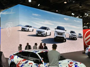 Large LED-backdrop for exhibition stand
